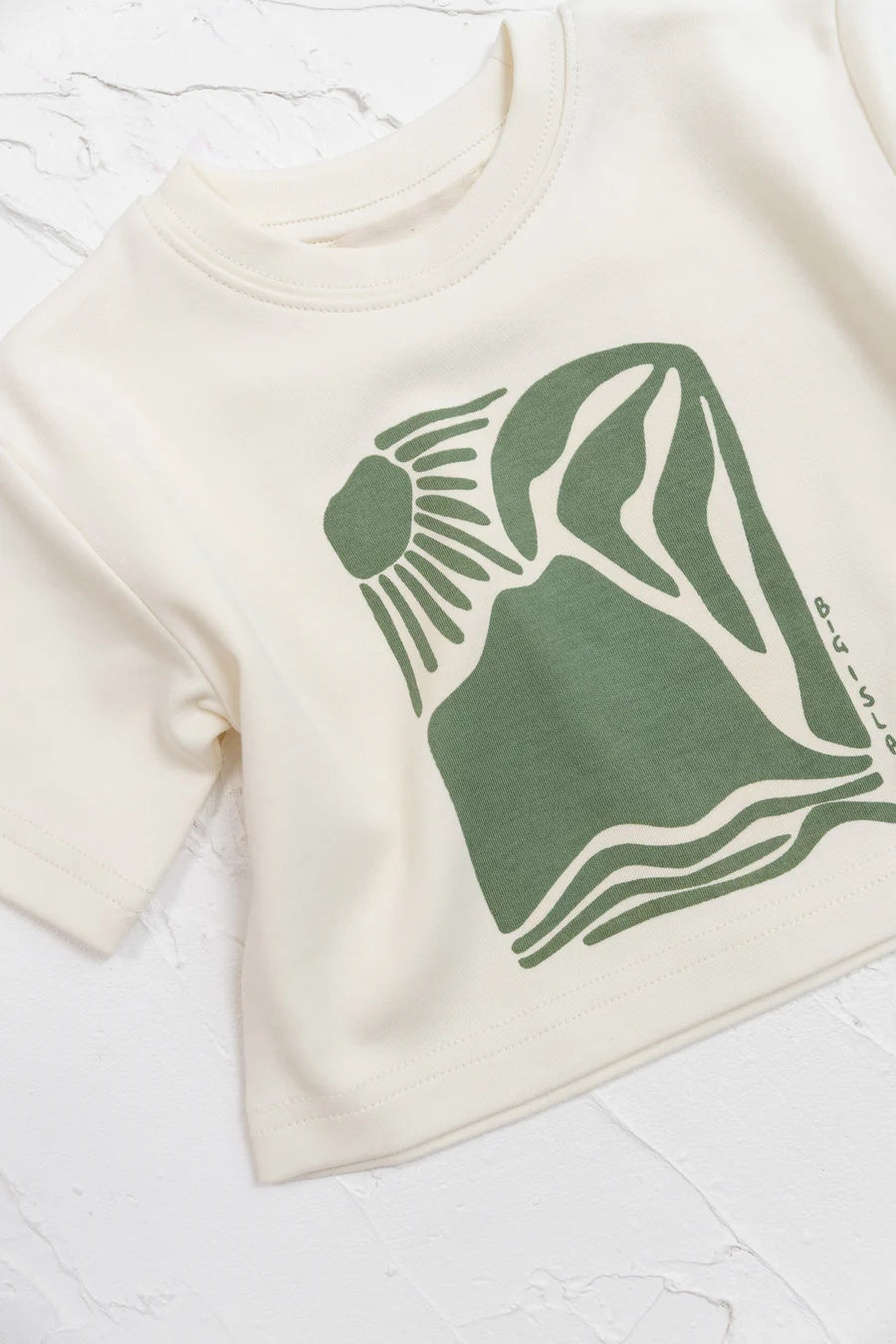 Cinnamon Baby Big Island Tee - Olive