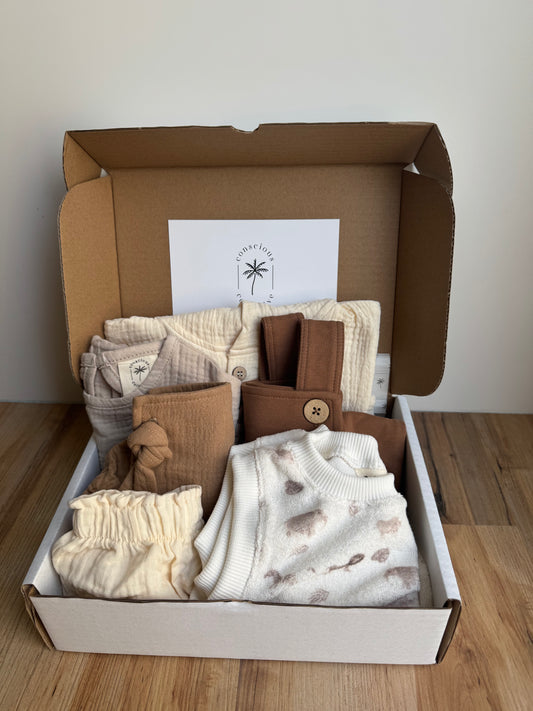 Mini Capsule Wardrobe Box | Unisex | Organic Cotton | 6 Items