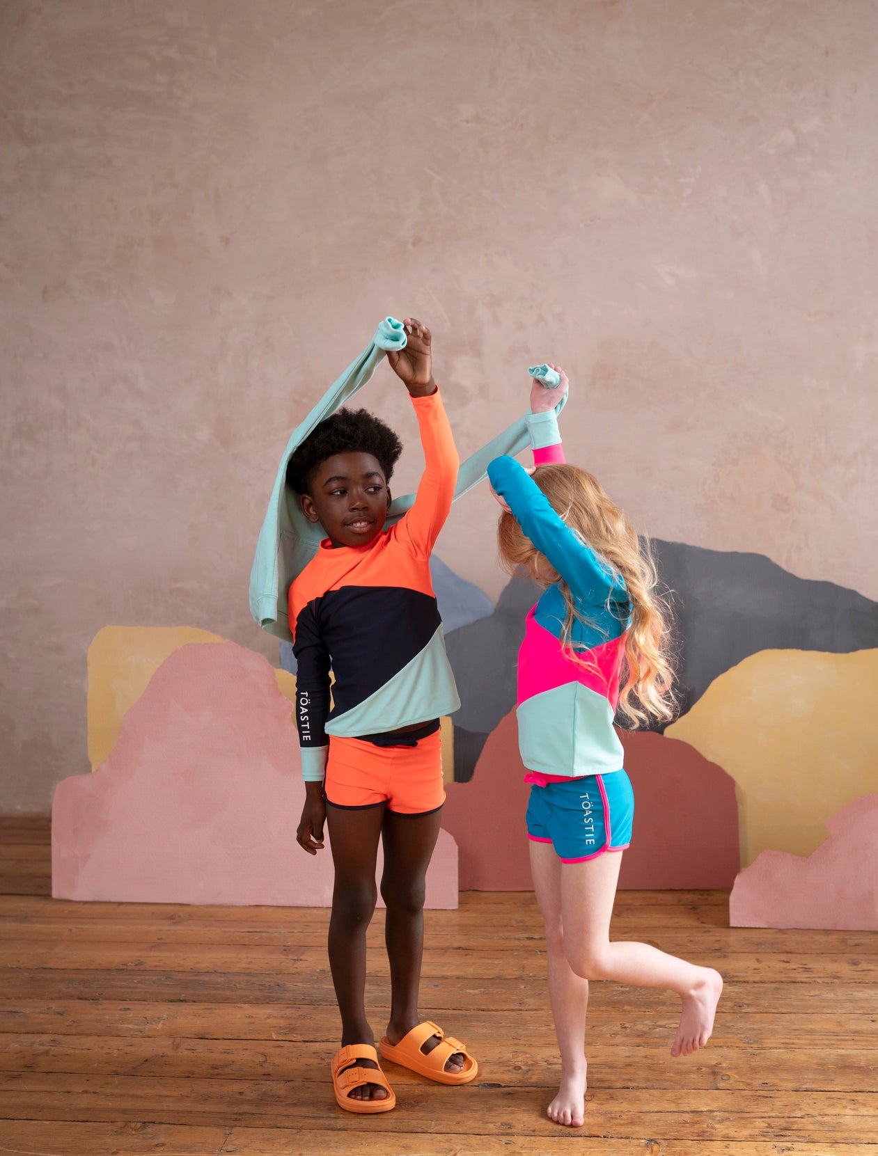 Töastie Unisex Swim Top in Hamptons Blue